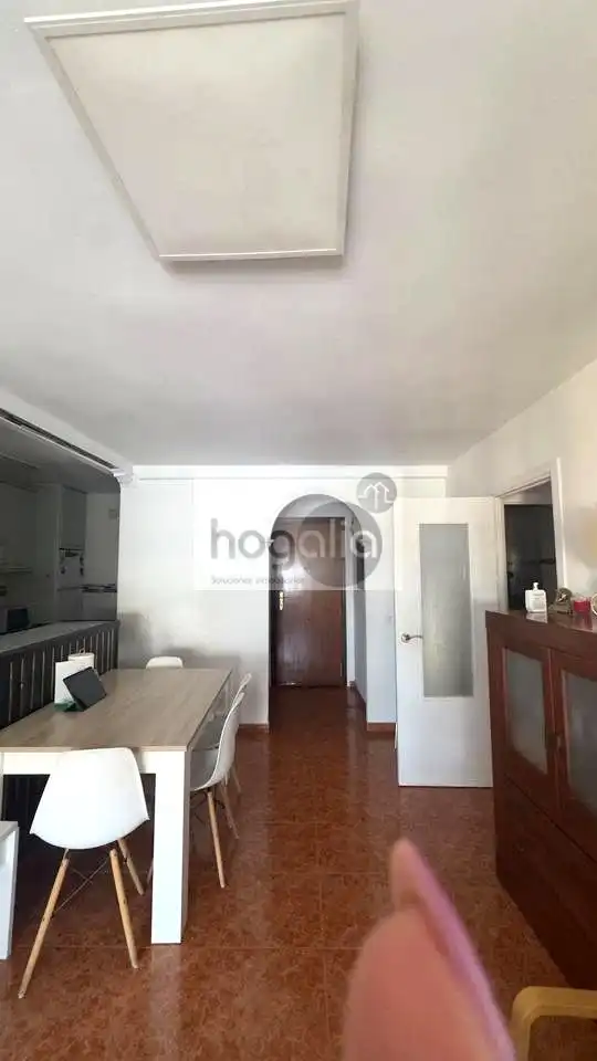 Schlafzimmer von Wohnung zur Miete in Sevilla mit Klimaanlage und Möbliert