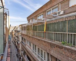 Vista exterior de Àtic en venda en  Granada Capital amb Calefacció, Terrassa i Traster