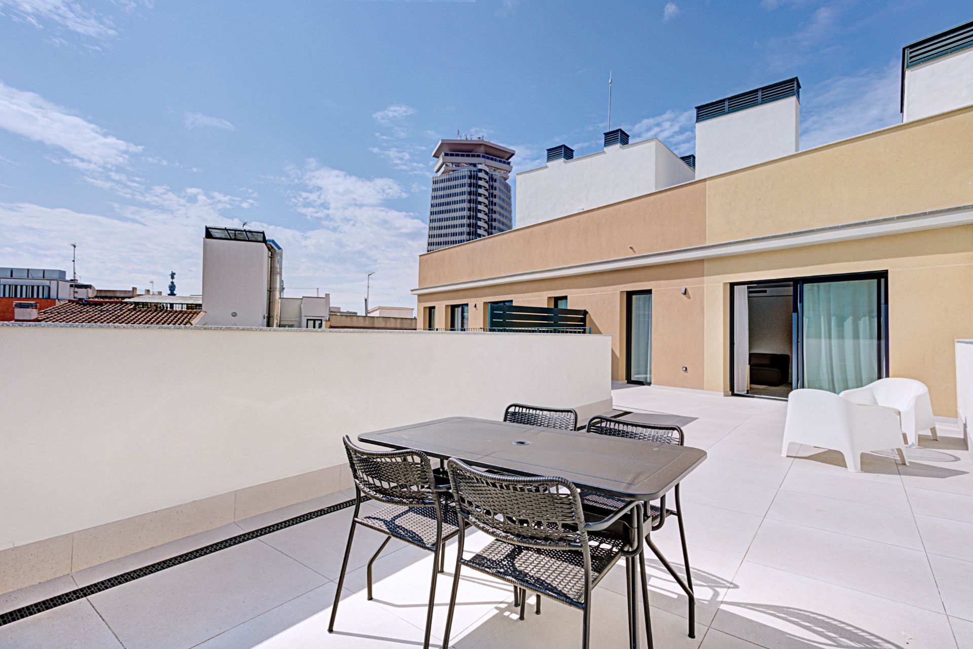 Terrace of Attic to rent in  Barcelona Capital  with Air Conditioner, Terrace and Furnished