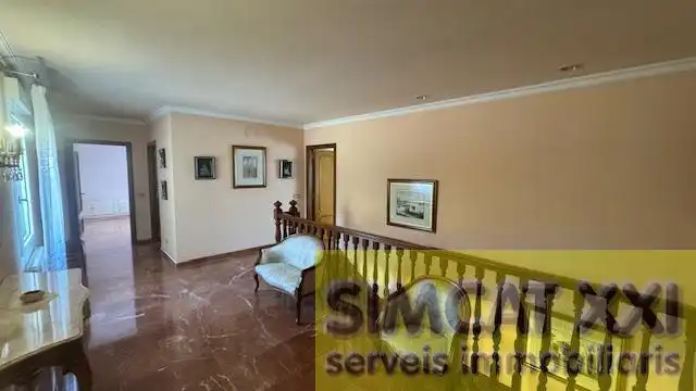 Houses for sale in Figueres  with Air Conditioner, Heating and Terrace