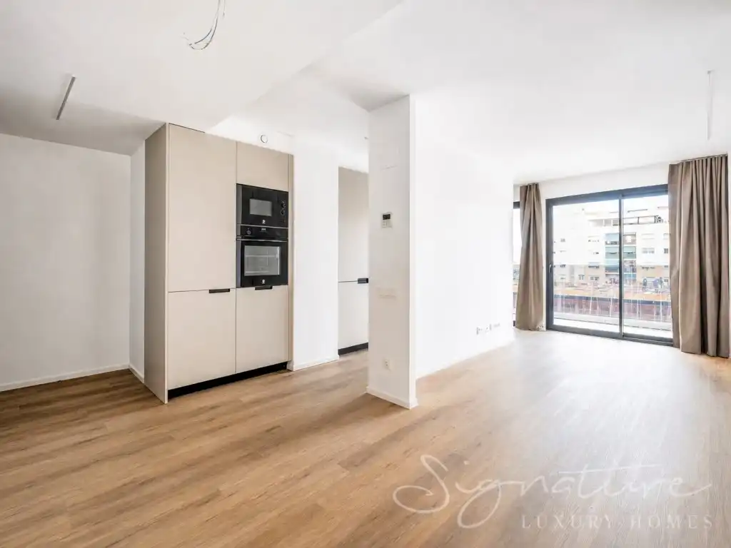 Sala de estar de Piso de alquiler en Abrera con Aire acondicionado, Terraza y Piscina