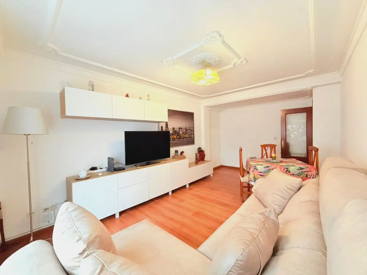 Living room of Flat for sale in Corvera de Asturias  with Heating and Furnished