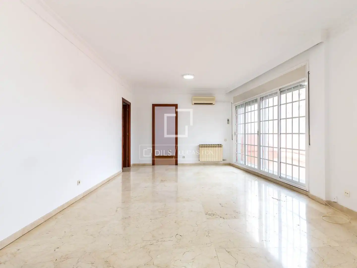 Wohnzimmer von Wohnung zum Verkauf in Sant Just Desvern mit Terrasse und Balkon