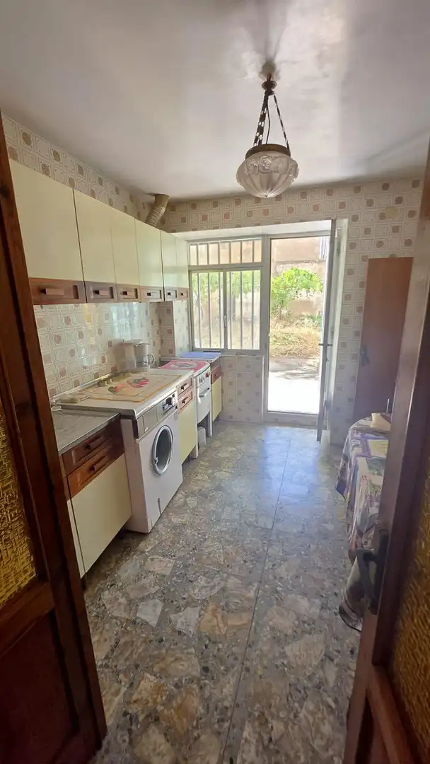 Cuina de Casa o xalet en venda en Cariñena amb Terrassa i Balcó