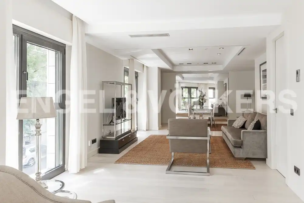 Flat with terrace to rent in Almagro, imagen 6