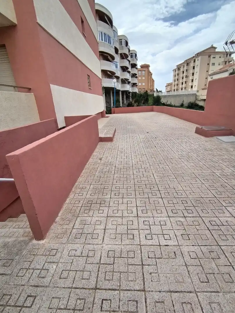 Terrassa de Pis en venda en La Manga del Mar Menor amb Terrassa, Moblat i Forn