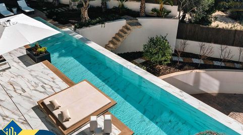 Villa con piscina privada, en la provincia de Alicante, en la ciudad de Orihuela Costa. 4 habitaciones | 550 m² | 4 kilómetros del, imatge 2
