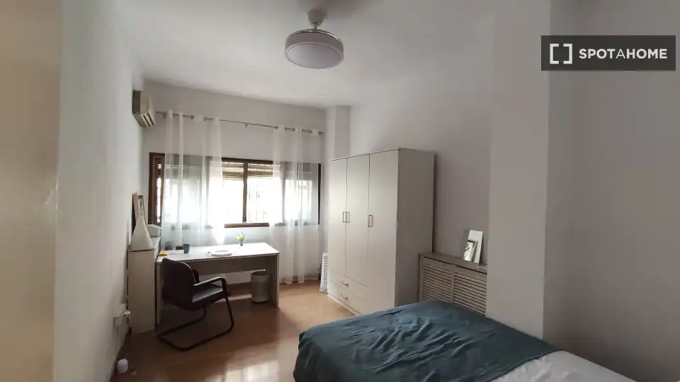 Bedroom of Flat for rent in Murcia  with Air Conditioner, Heating and Furnished