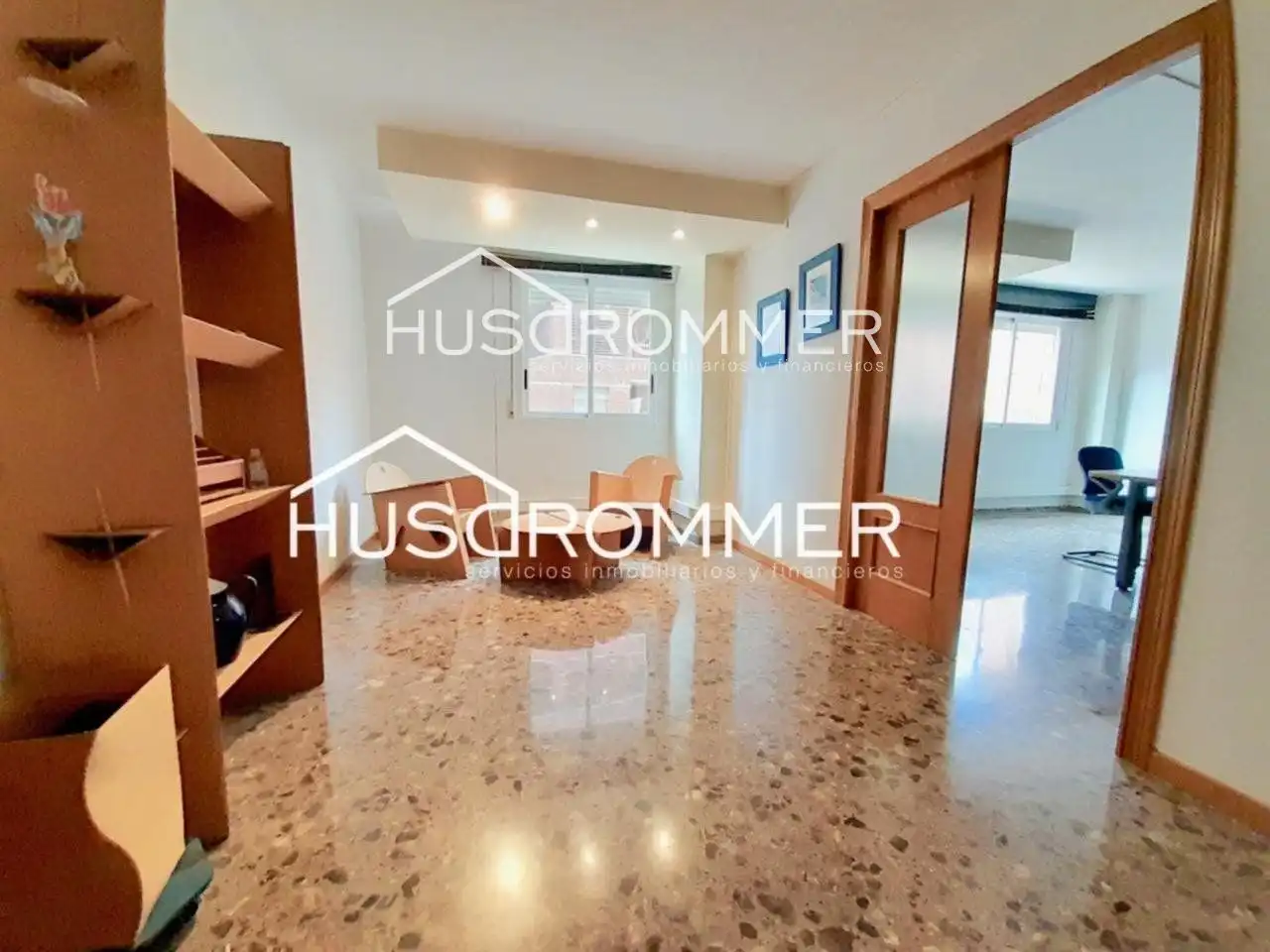Büro zur Miete in Francesc Tàrrega, Piscinas