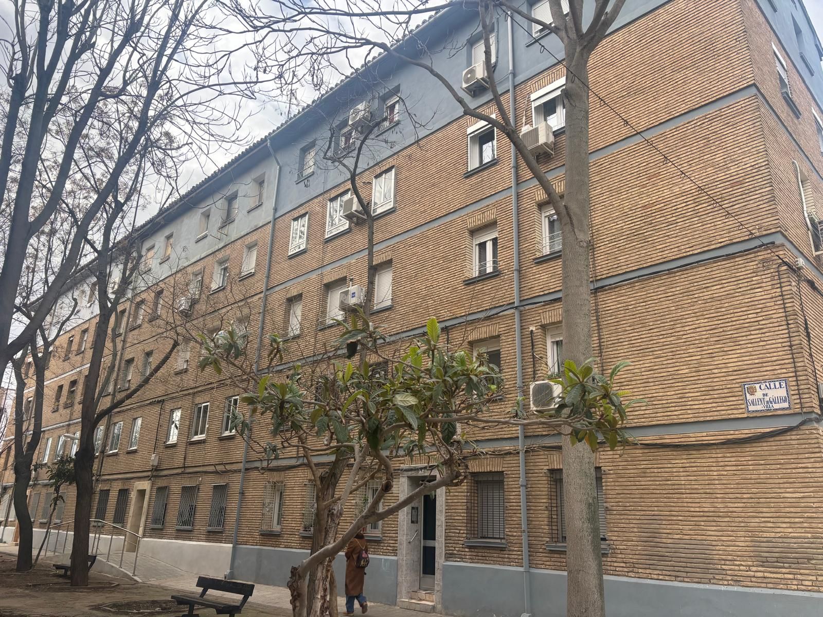 Vista exterior de Piso en venta en  Zaragoza Capital