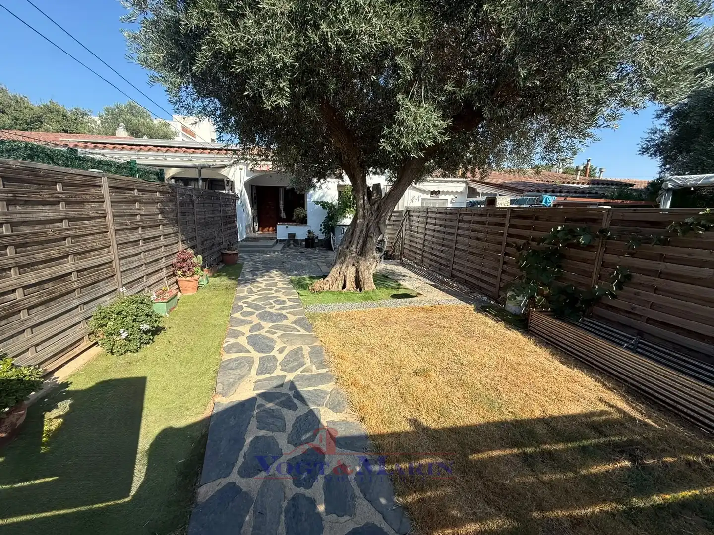 Casa adosada en venta en Carrer Gironès, Nord