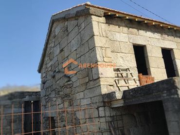 Casa con jardín en venta en Maside