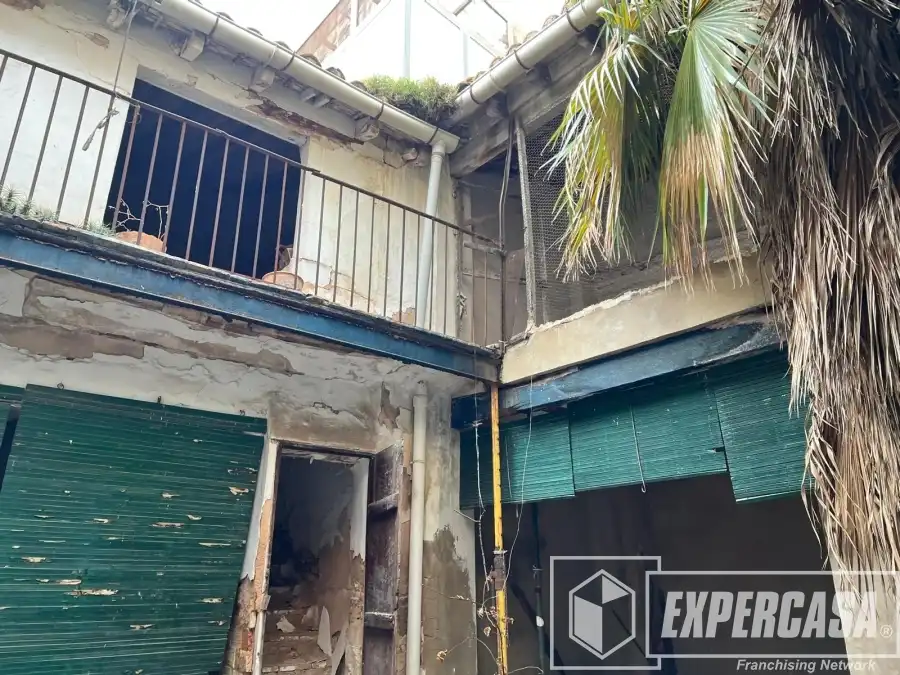 Exterior view of Houses for sale in Silla  with Terrace and Storage room