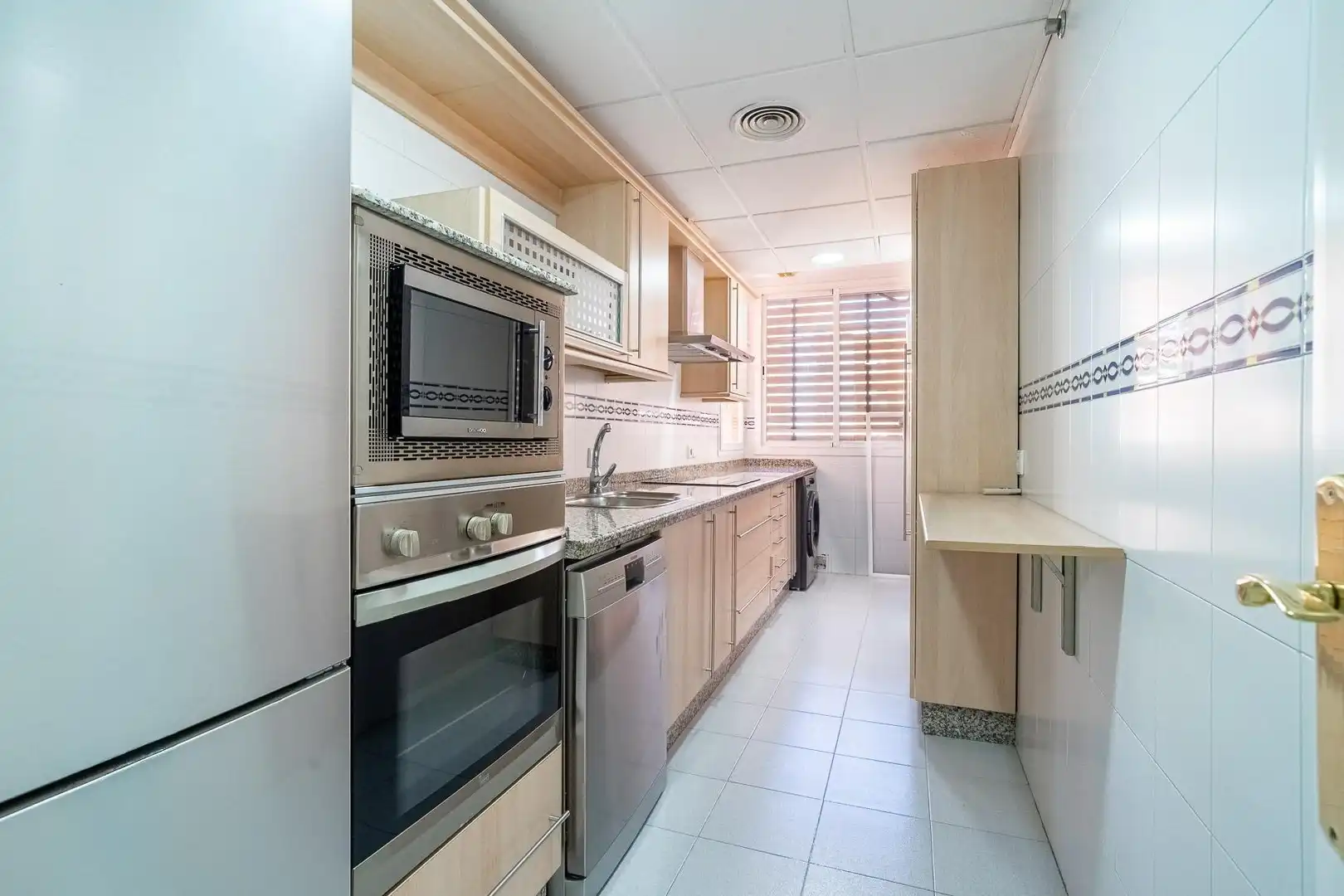 Cocina de Piso de alquiler en Sevilla con Aire acondicionado y Calefacción