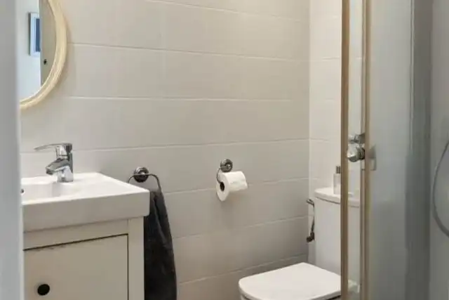 Badezimmer von Wohnung zum Verkauf in Begur mit Terrasse