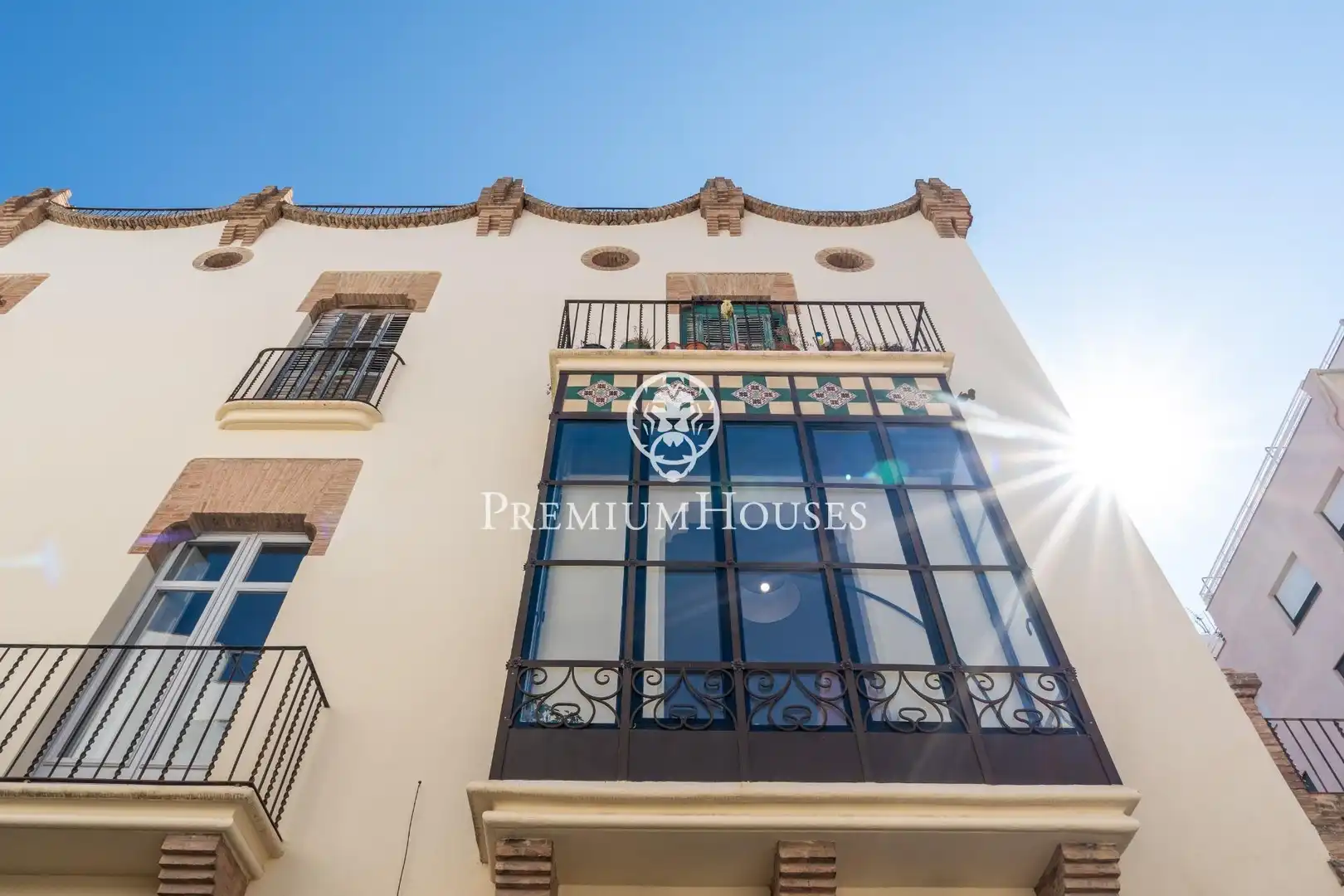 Exterior view of Flat for sale in Vilanova i la Geltrú  with Air Conditioner, Heating and Terrace