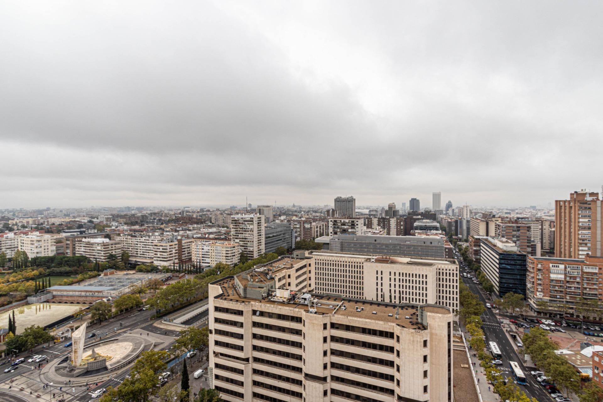 Exterior view of Flat to rent in  Madrid Capital  with Air Conditioner, Heating and Parquet flooring