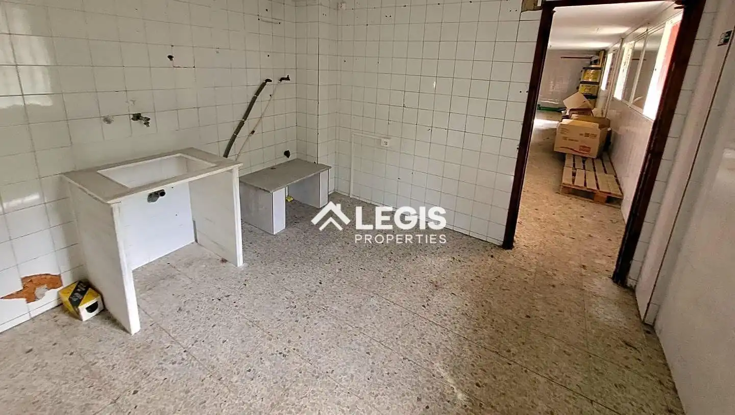 Local en venda en Mieres (Asturias) amb Terrassa