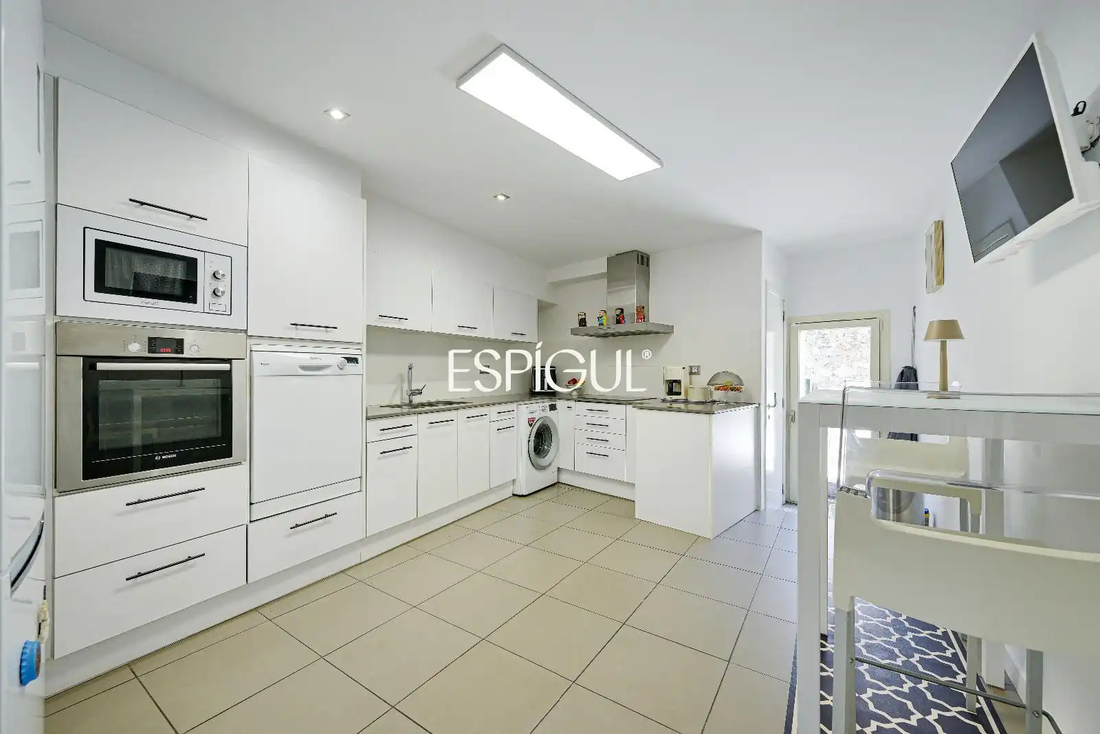 Cocina de Casa adosada en venta en Torroella de Montgrí con Aire acondicionado, Calefacción y Terraza