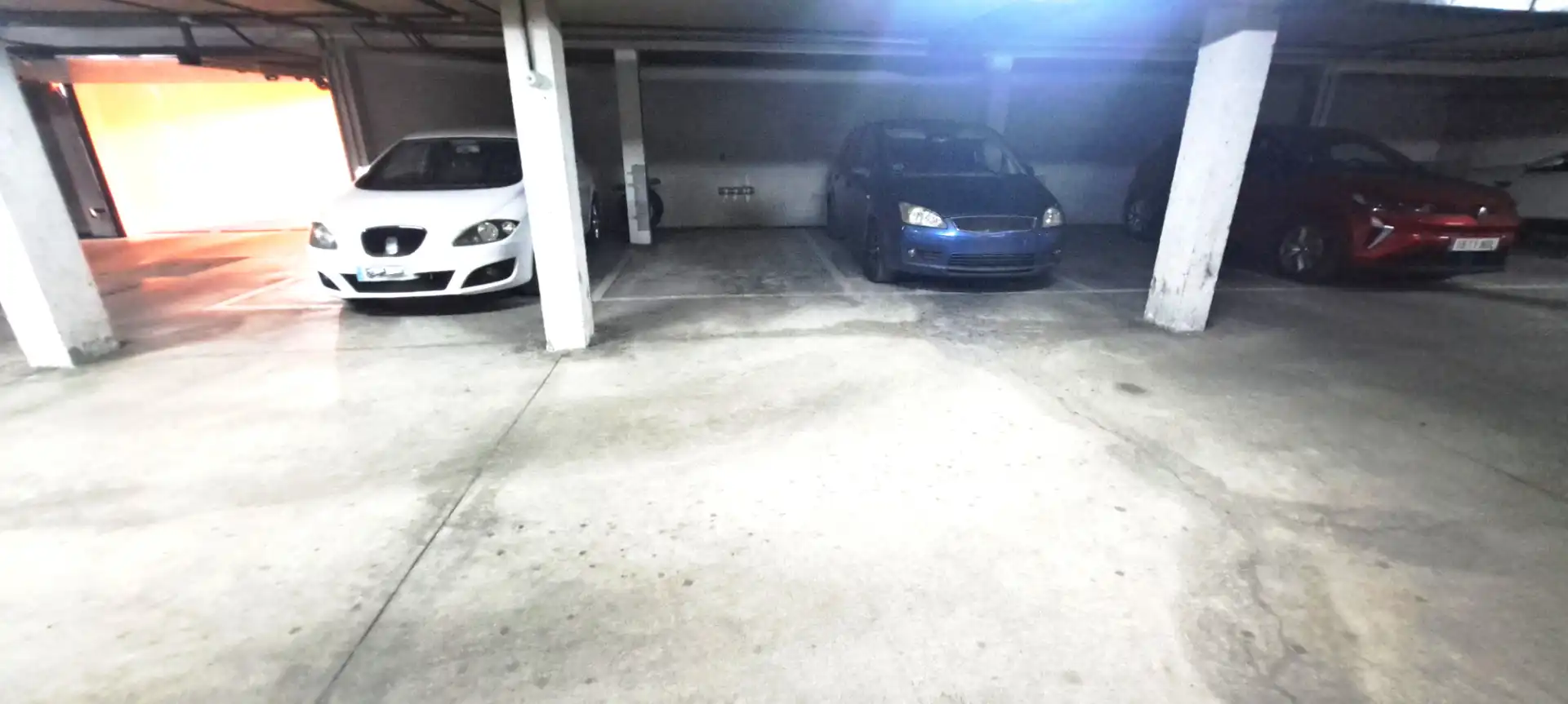 Aparcament de Dúplex en venda en Valdetorres de Jarama amb Calefacció, Parquet i Balcó