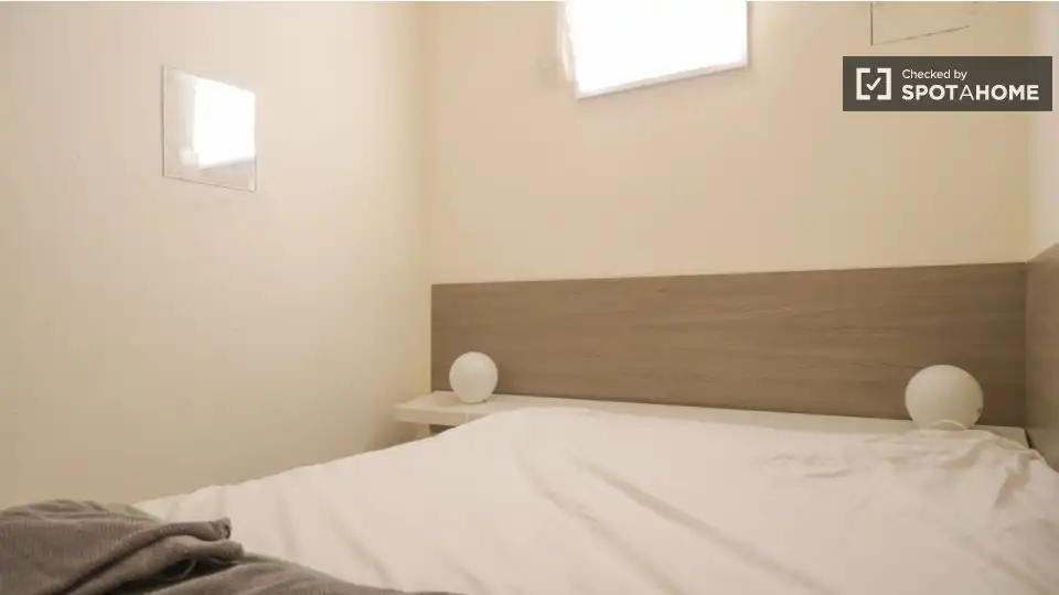 Habitació a Madrid, Madrid