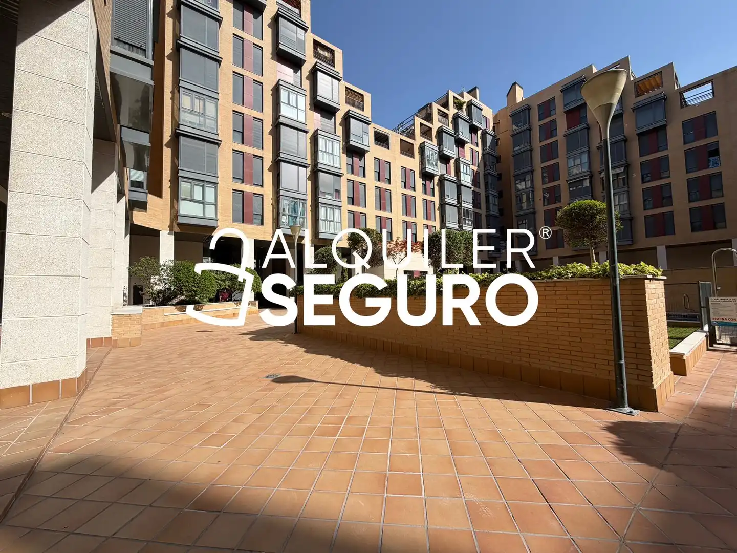 Vista exterior de Loft de alquiler en Madrid con Aire acondicionado, Calefacción y Trastero