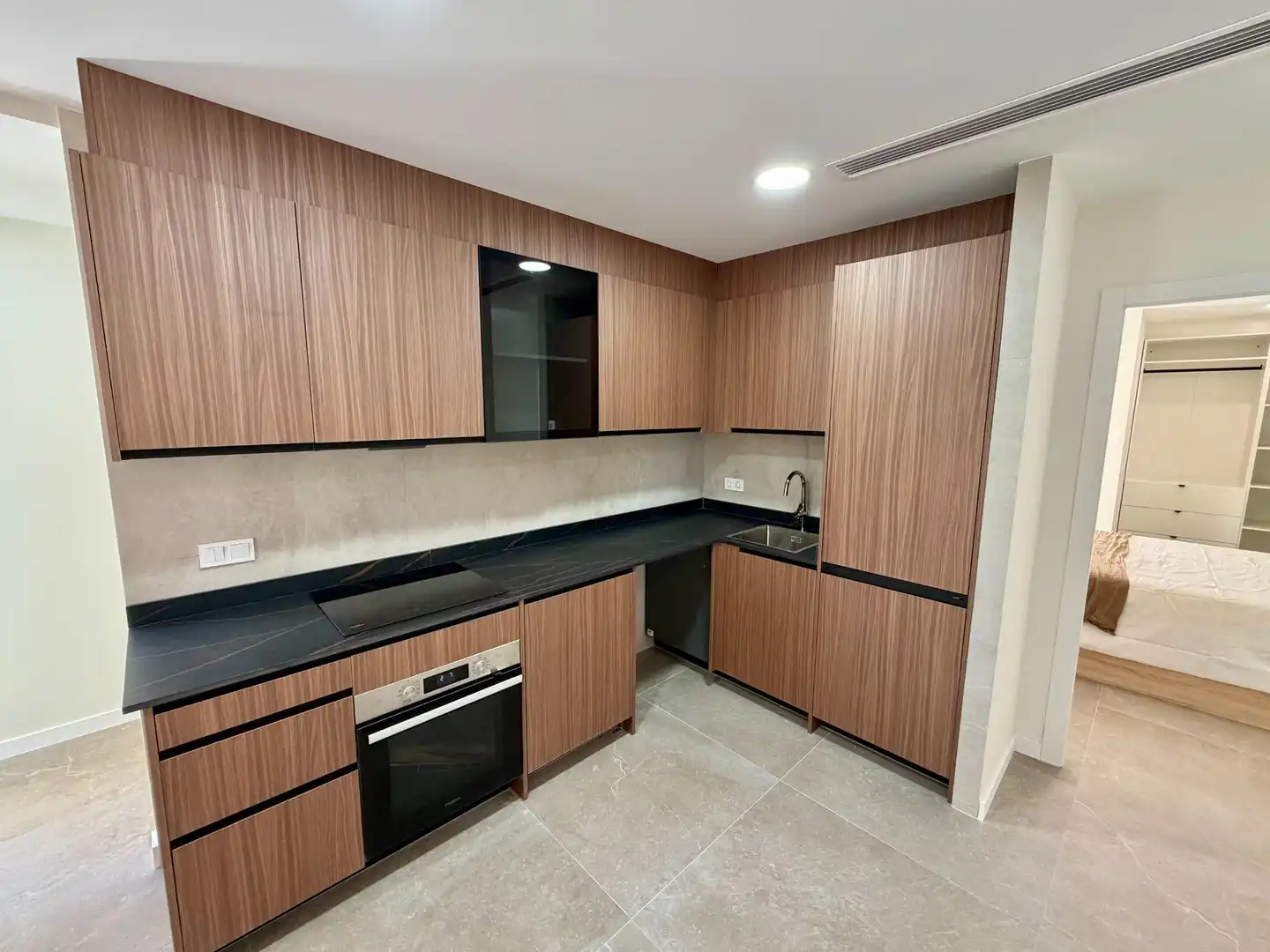 Kitchen of Flat for sale in Valencia  with Air Conditioner, Furnished and Balcony