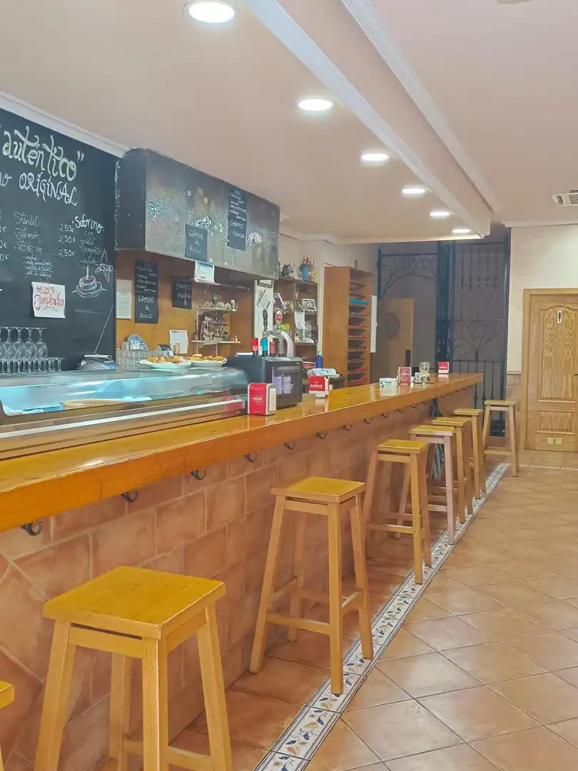 Local en venta en Zaragoza con Aire acondicionado