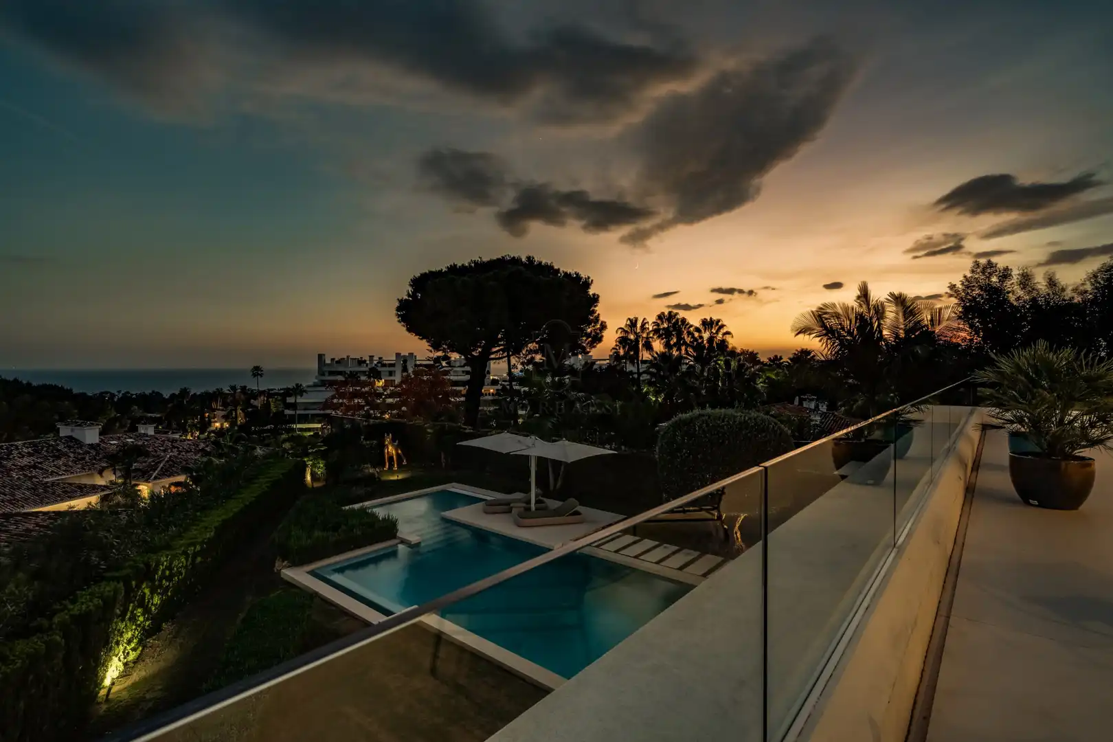 Garden of Houses for sale in Marbella  with Air Conditioner, Heating and Private garden