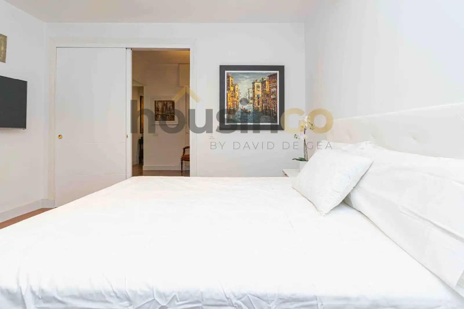 Bedroom of Flat for rent in Madrid  with Air Conditioner, Heating and Furnished