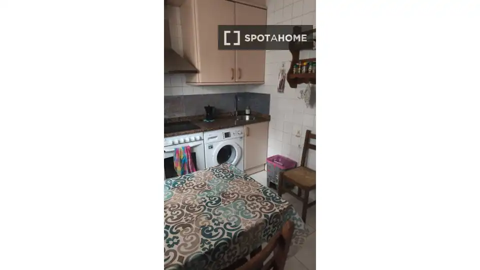 Kitchen of Flat for rent in Santander  with Air Conditioner, Heating and Furnished