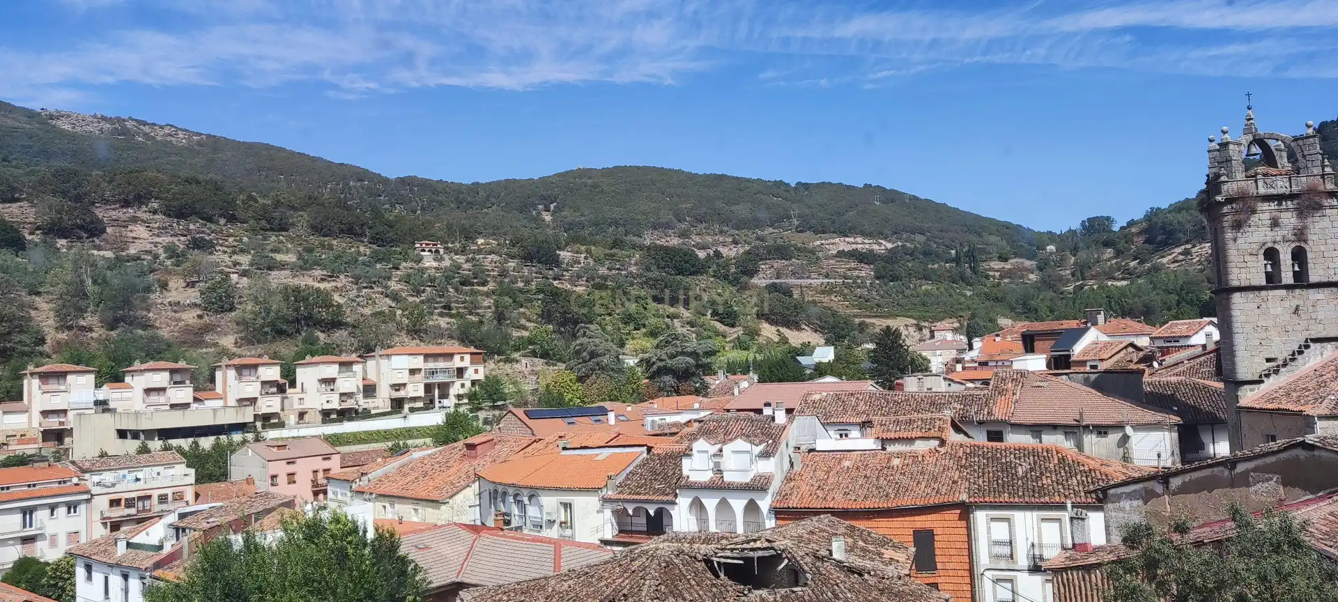 Exterior view of Houses for sale in Baños de Montemayor  with Air Conditioner, Balcony and Alarm