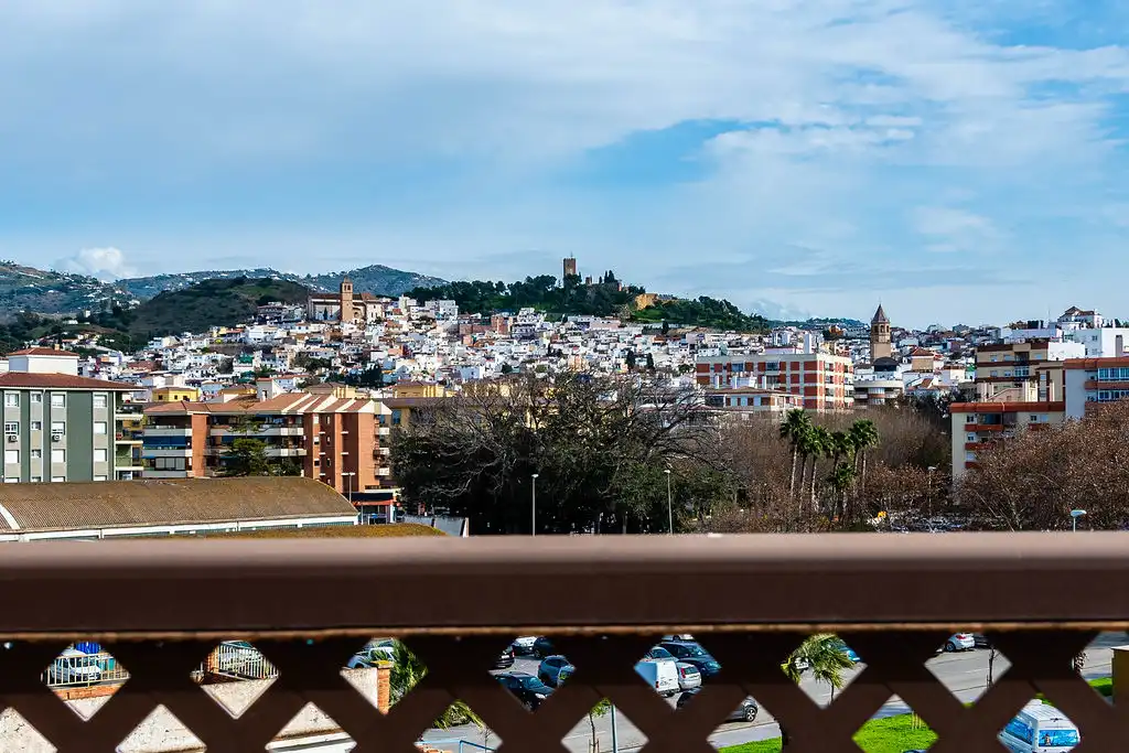 Vista exterior de Apartament en venda en Vélez-Málaga amb Aire condicionat i Moblat