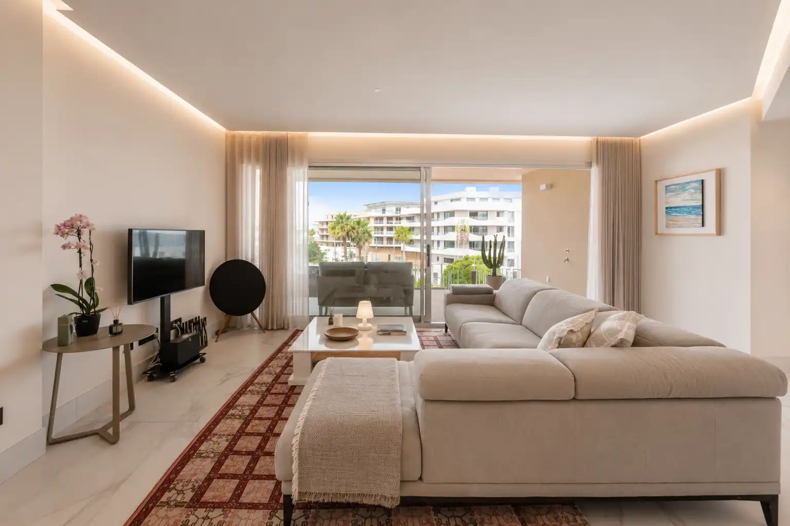 Apartamento con piscina en venta en ANTONIO JESUS GARCIA OCON 8, imagen 2