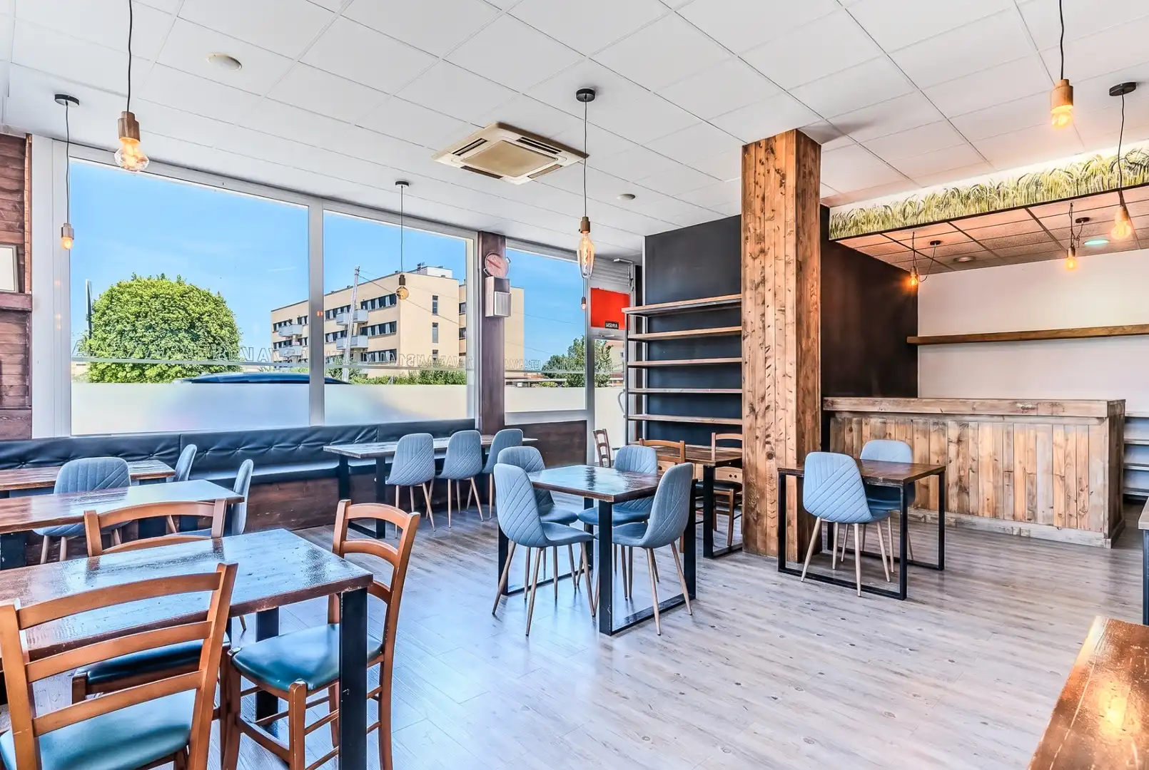 Business premises for sale in Carrer Jaume I el Conqueridor, imagen 39