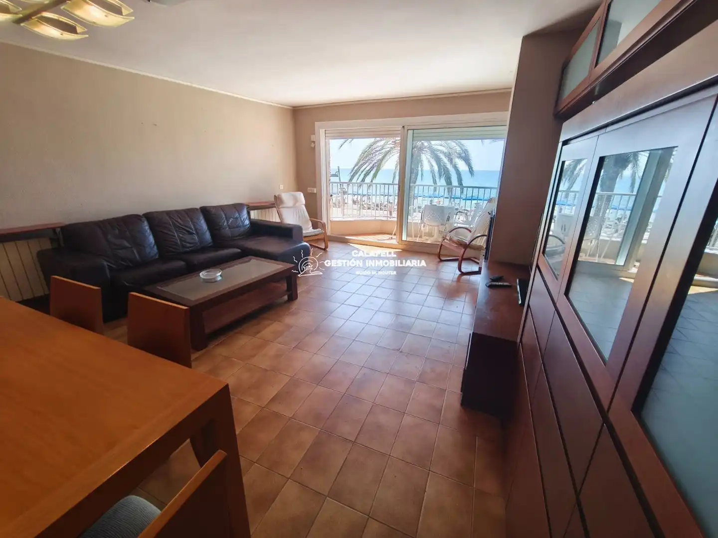 Sala d'estar de Pis en venda en Calafell amb Calefacció, Jardí privat i Terrassa