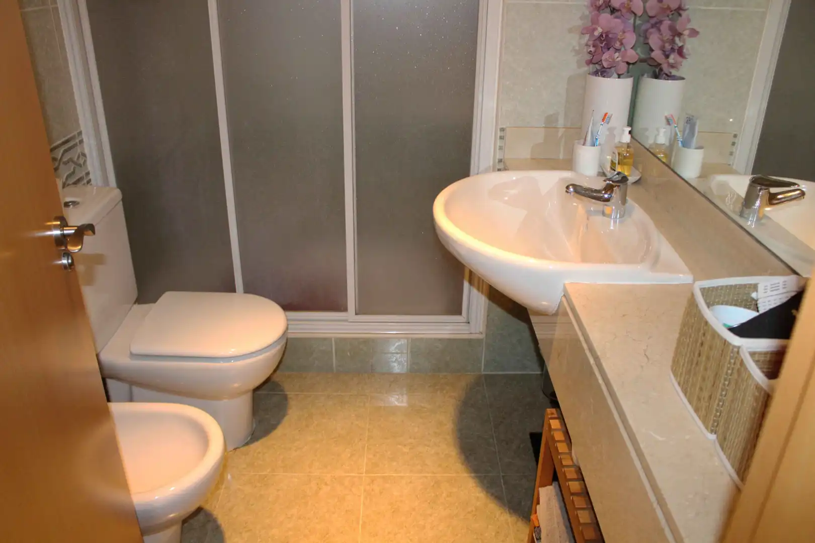 Bathroom of Detached homes for sale in Valdemoro  with Heating, Private garden and Terrace