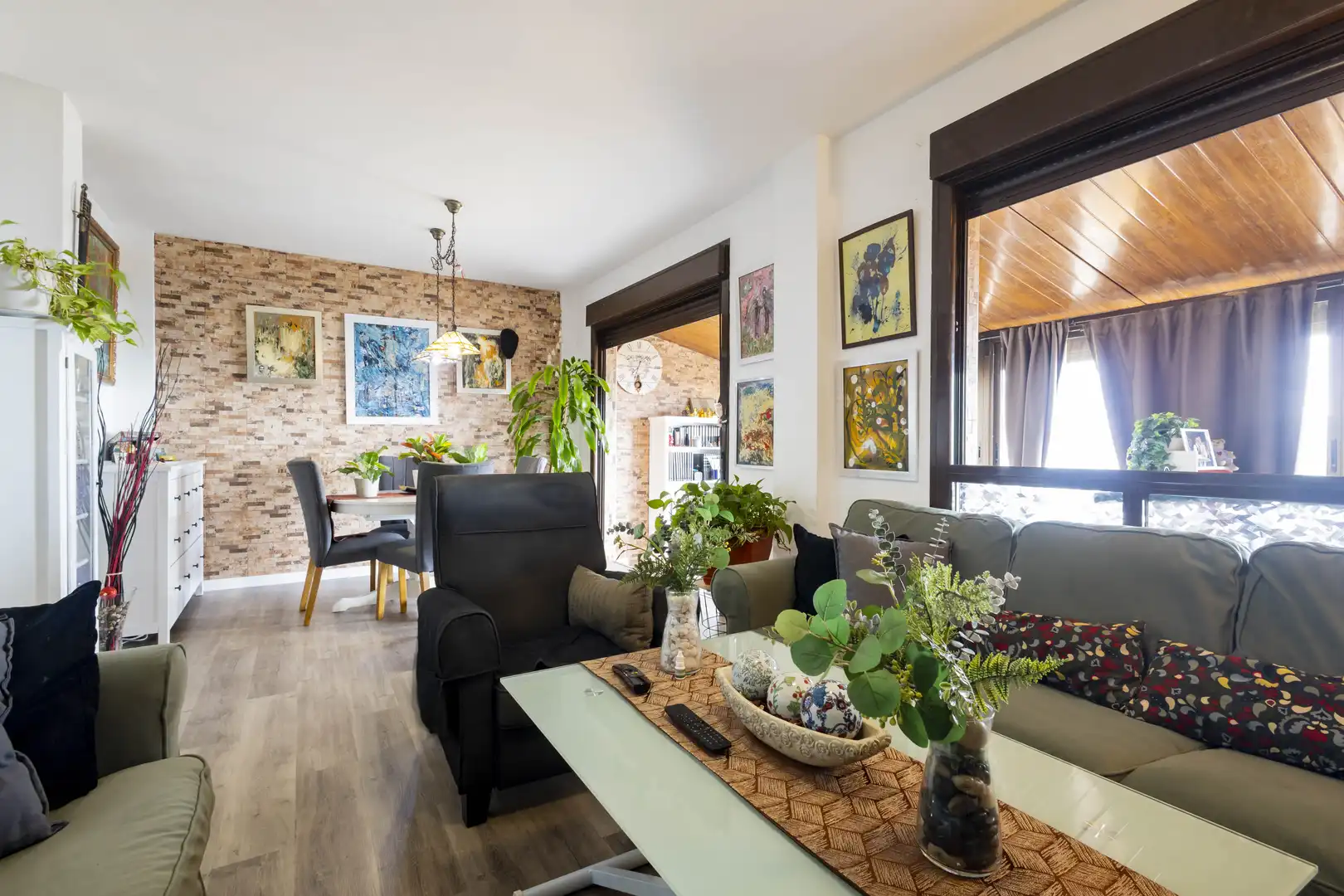 Sala d'estar de Casa adosada en venda en Santa Cruz de Tenerife amb Jardí privat, Terrassa i Piscina
