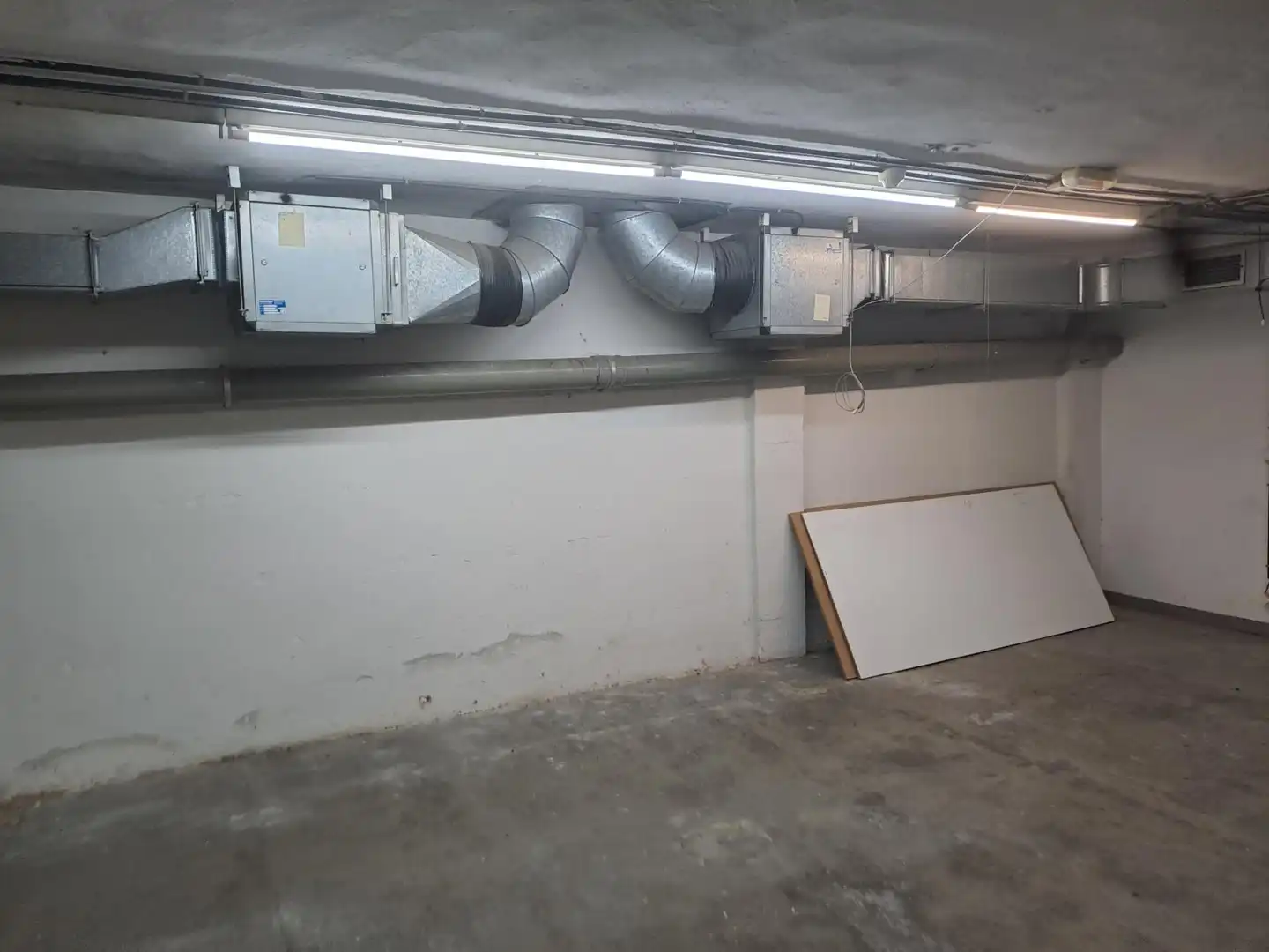 Geschaftsraum zur Miete in Oviedo 