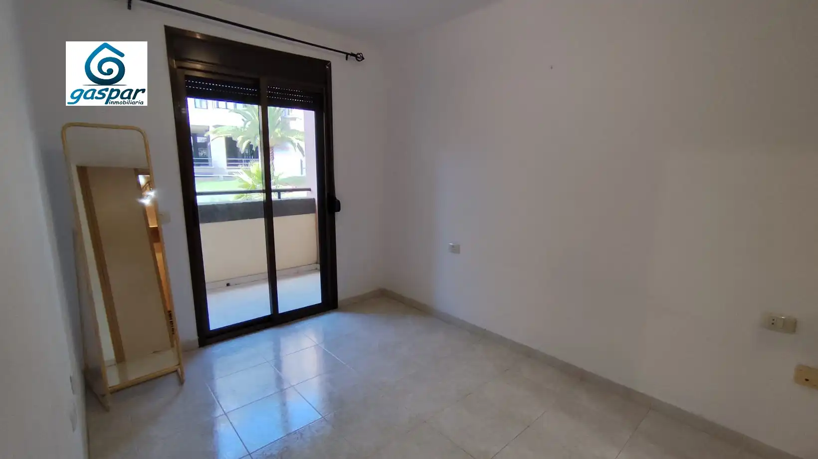 Habitación de Piso de alquiler en San Cristóbal de la Laguna con Jardín privado, Horno y Balcón