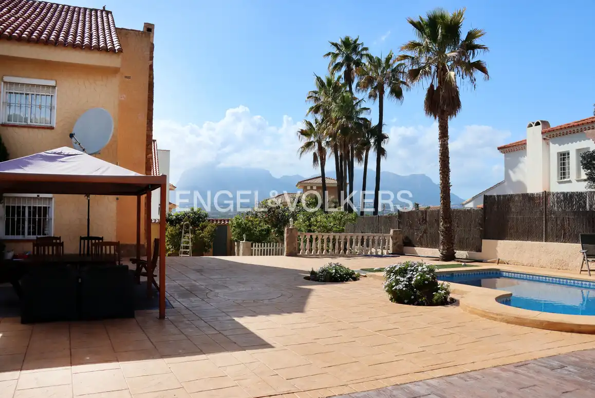 Terrace of Houses for sale in Benidorm  with Air Conditioner, Private garden and Terrace