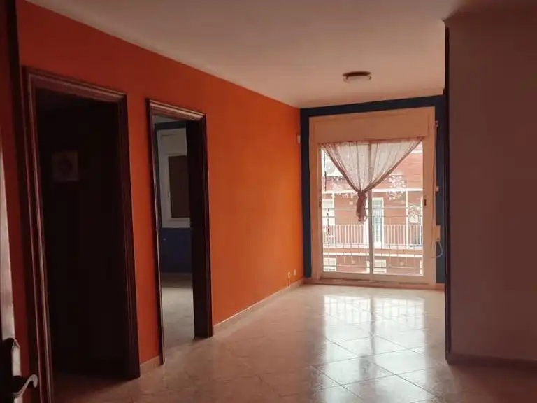 Flat with terrace for sale in Calle Pere Masallach 15  Escalera 1 Planta 3 Puerta 2, imagen 4
