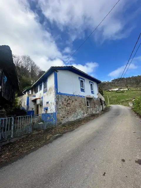 Casa amb jardí en venda a Lugar San Bartolome 4, imagen 2