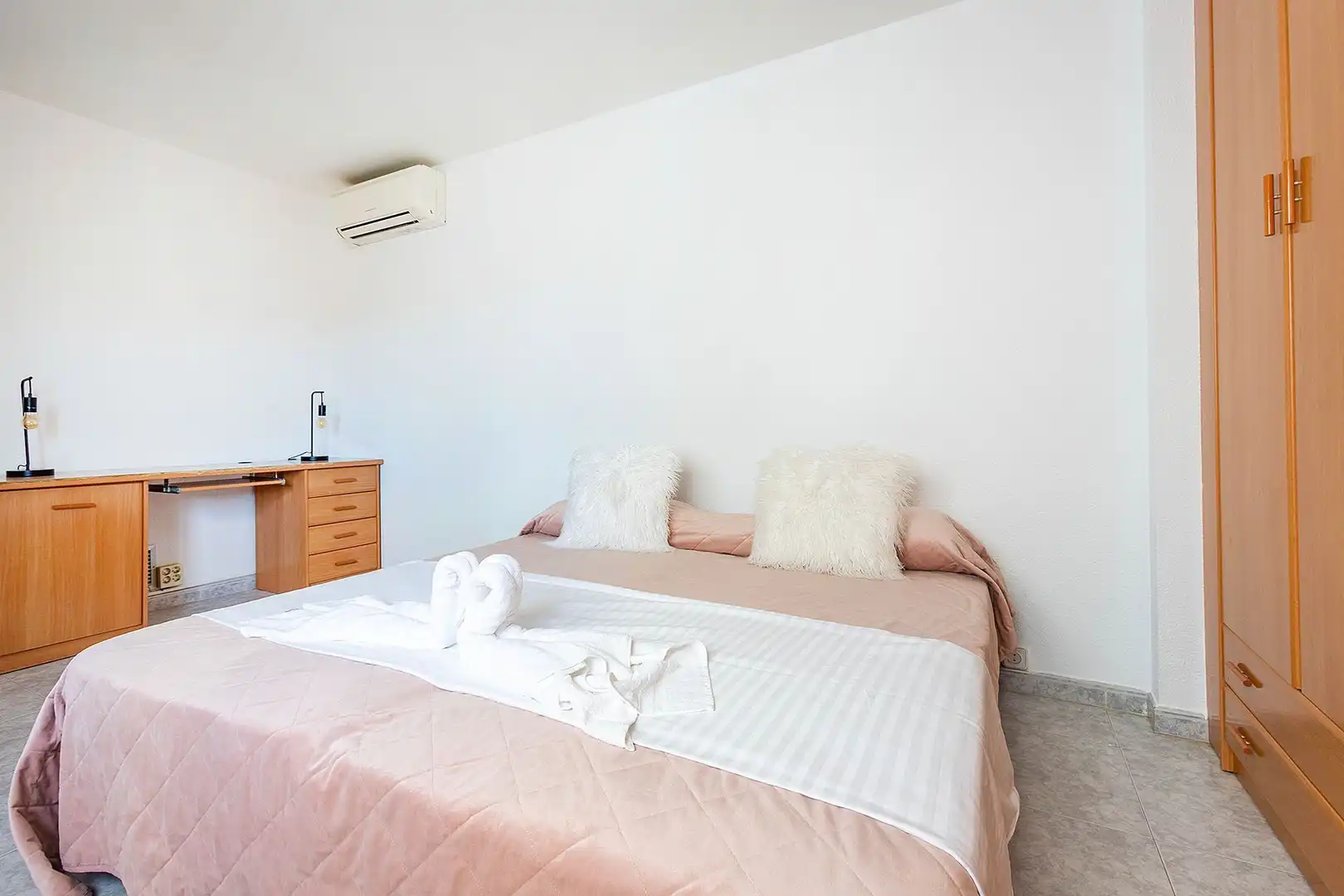 Habitación de Apartamento en venta en Roses con Aire acondicionado y Calefacción