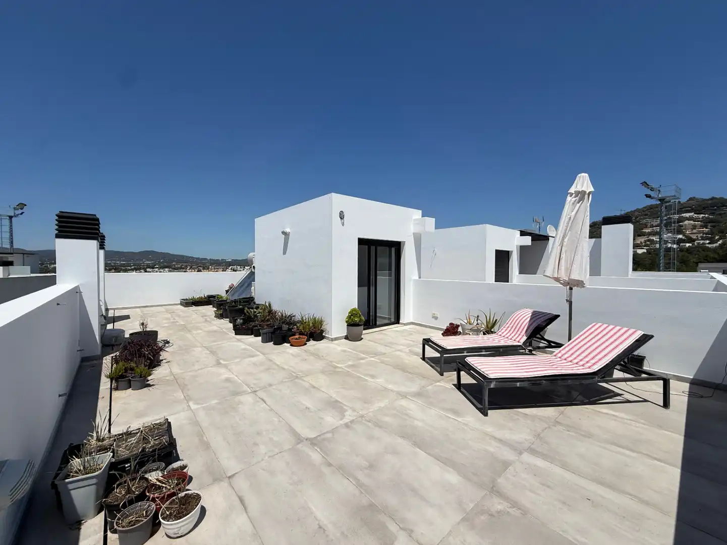 Terrace of Houses for sale in Santa Eulària des Riu  with Air Conditioner, Heating and Terrace