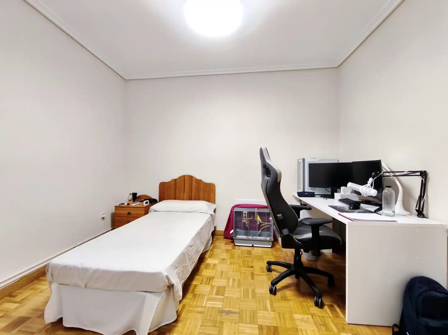 Bedroom of Flat for sale in  Logroño  with Heating, Parquet flooring and Storage room