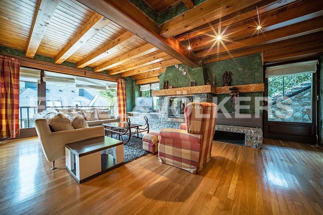 Living room of House or chalet for sale in Vielha e Mijaran  with Heating, Private garden and Parquet flooring