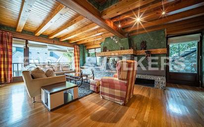 Living room of House or chalet for sale in Vielha e Mijaran  with Heating, Private garden and Parquet flooring