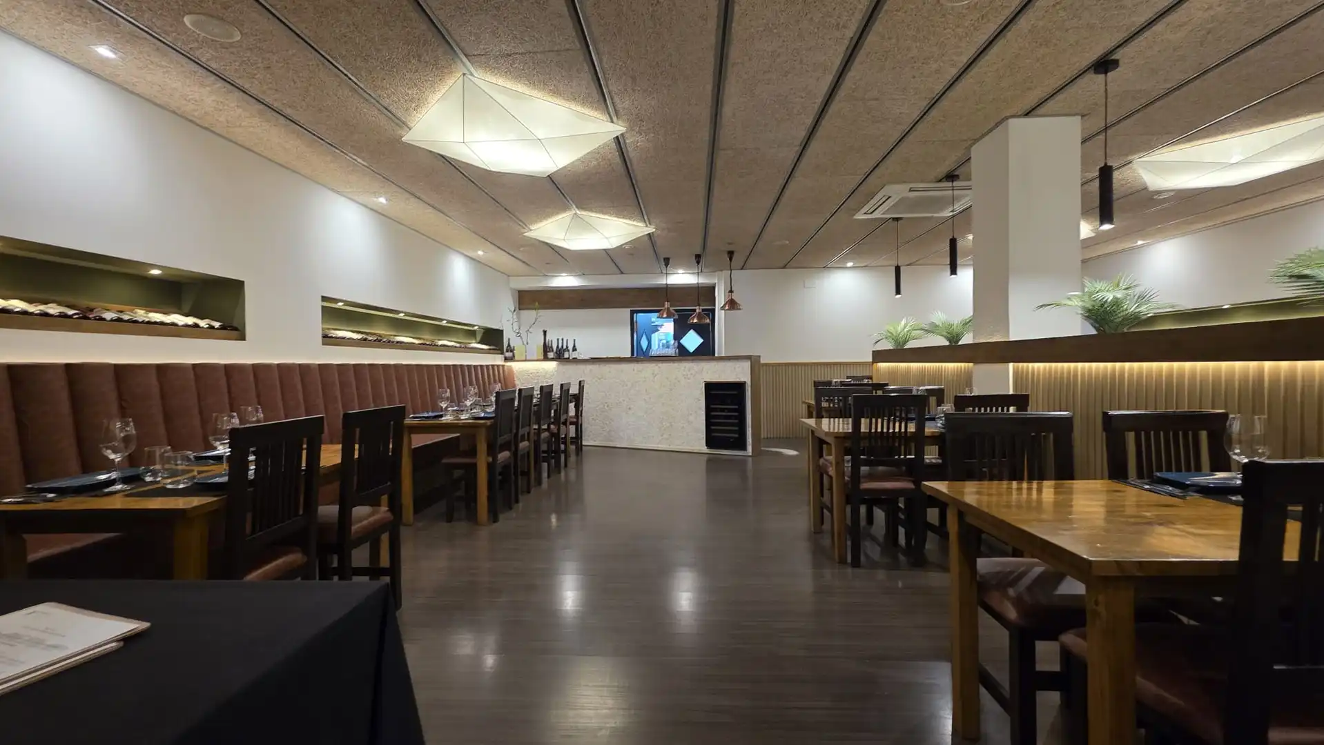 Commercial properties for transfer in Taradell