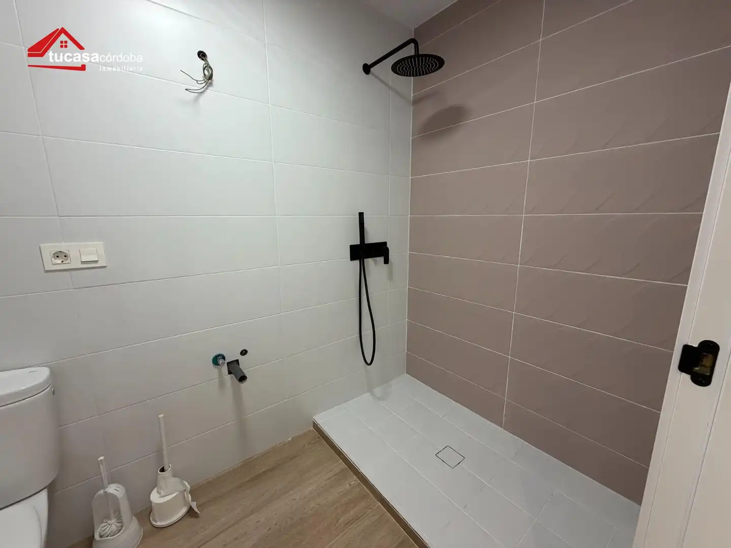 Casa amb piscina en venda a Calle CALLE FERNANDO CAMACHO, imagen 71